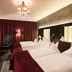 Sonne Hotell 4*