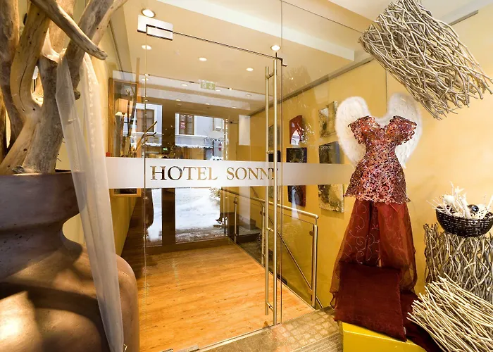 索内酒店 4* 福森